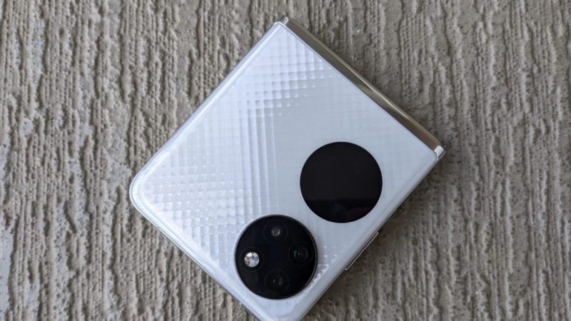 Huawei P50 Pocket Revisar: Un teléfono plegable que se pliega en plano!